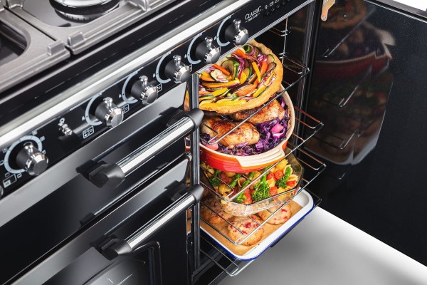RS17583_Classic Deluxe 100 Dual Fuel Right hand oven with various food items-original.jpg