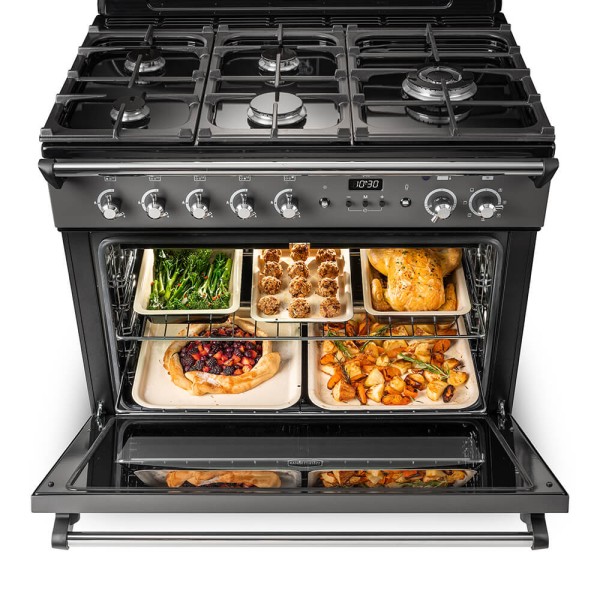 RS21082_Falcon Classic FX 90 Full capacity oven with food-original.jpg