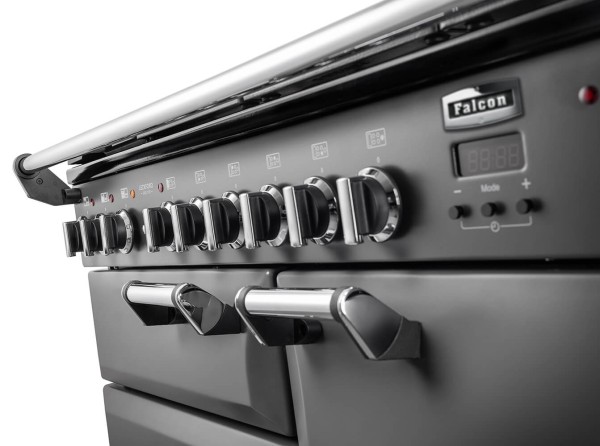 RS17612_Leckford Cooker Fascia-original.jpg
