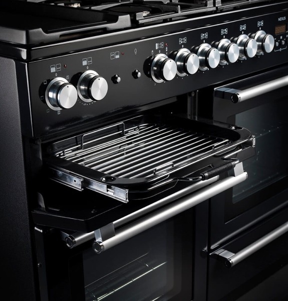 RS17688_Falcon_Nexus_Grill-original.jpg