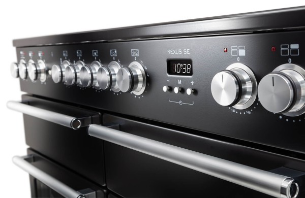 RS16621_Falcon Nexus SE-Charcoal Black-Fascia-original.jpg