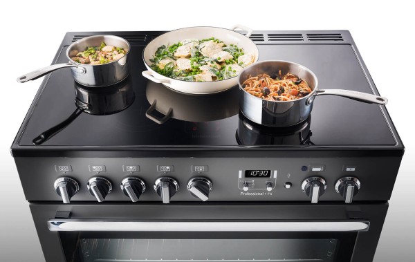 RS17624_Hob-original.jpg